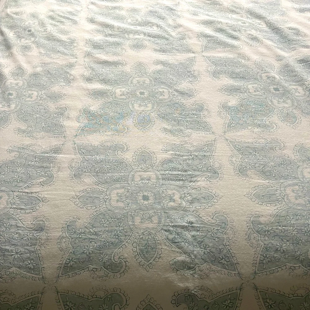 Pottery Barn queen size duvet cover, 2 standard shams and 1 European sham